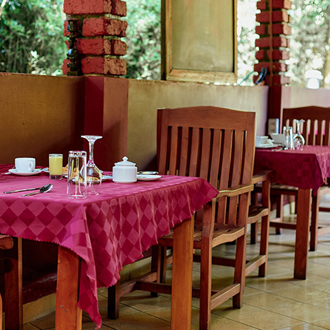 restaurant-010a