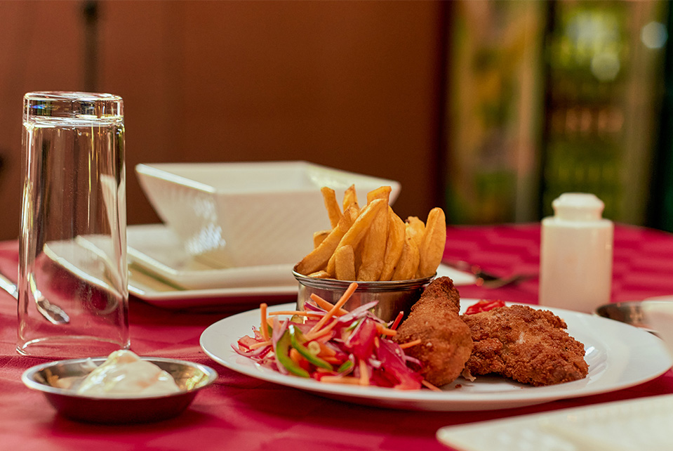 https://demo.zaihotels.com/wp-content/uploads/2023/10/food-959x642-001.jpg